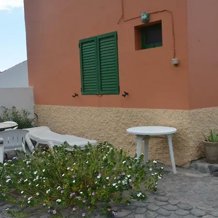 Casa Olivier La Playa Bajo *